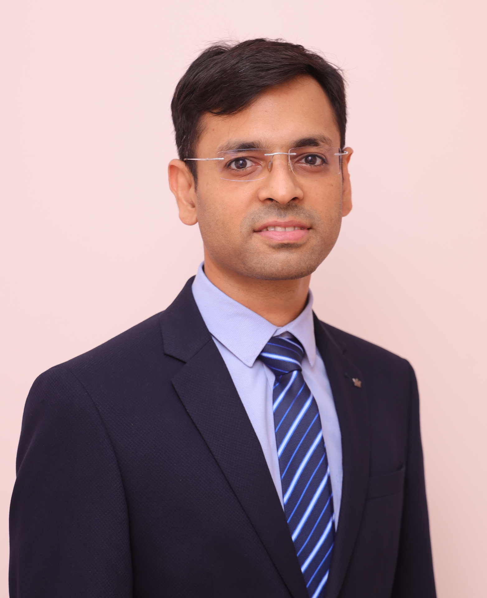 Dr. Arun Gangadhar — Interventional Pulmonologist